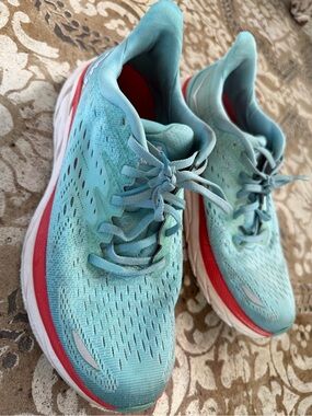 Hoka One One Women's Teal Running‎ Shoes with Pink Trim Sz 10.5